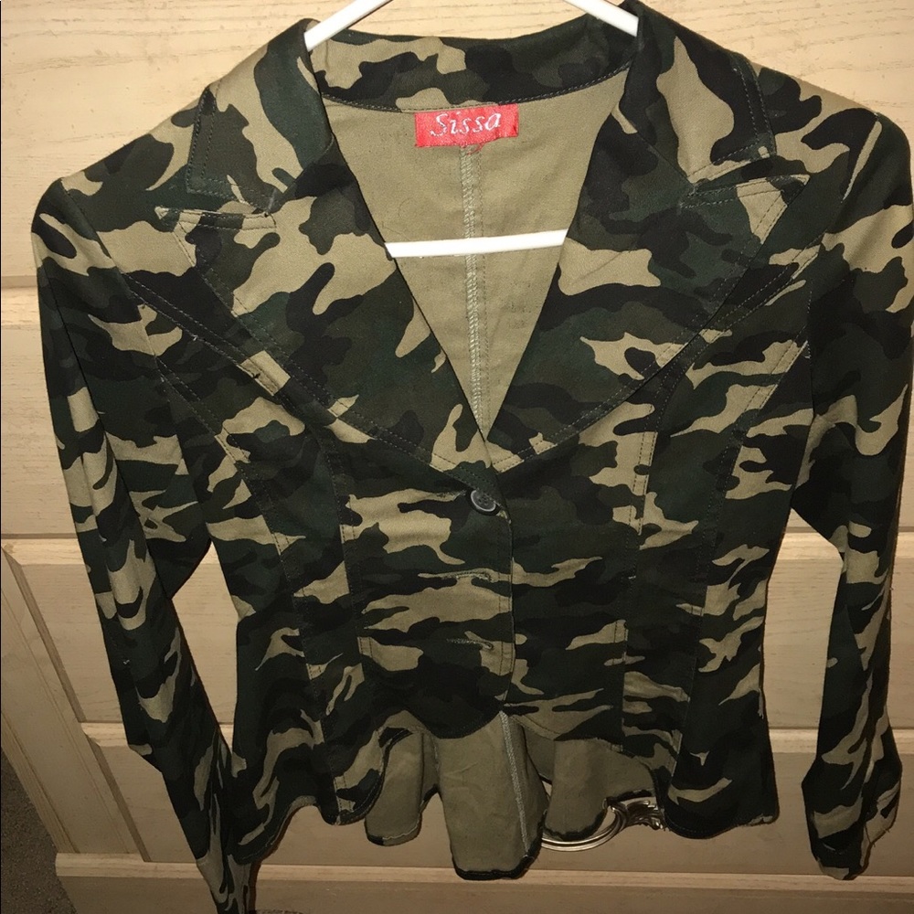 High low camo blazer